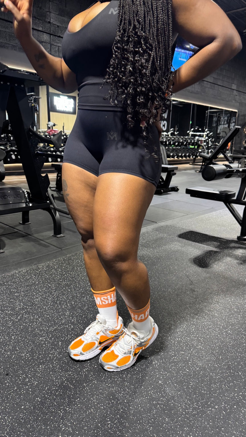 Black Pressure Short high-rise sculpt fit with tonal Mogul logo